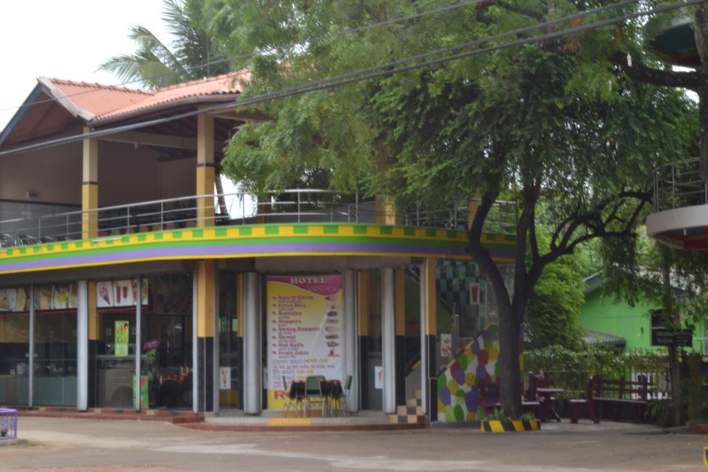 Old Mahawasala Hotel Bambaragaleyaya Bagian luar foto