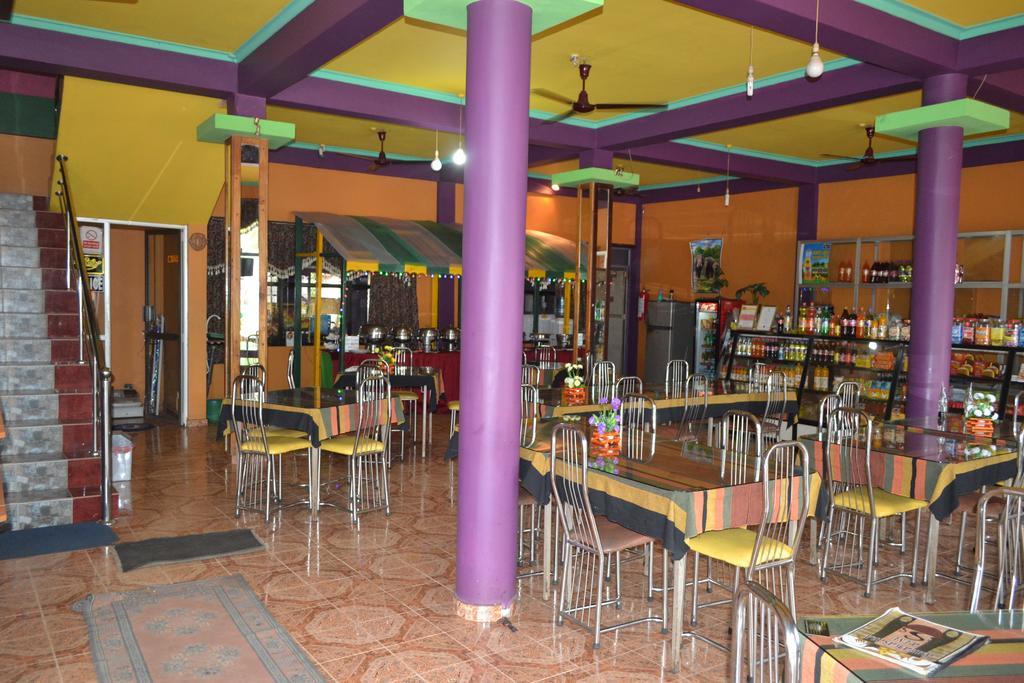 Old Mahawasala Hotel Bambaragaleyaya Bagian luar foto